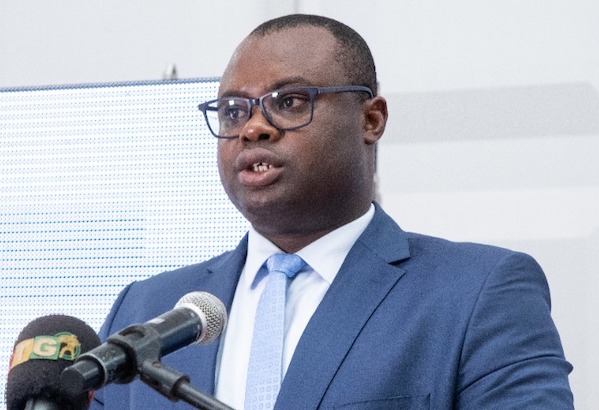 Dr Bernard Gomou, Premier ministre de la Transition guinéenne