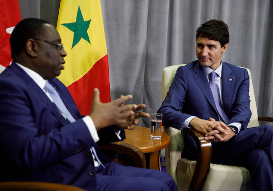 Les dirigeants sénégalais et canadien Macky Sall et Vincent Troudeau
