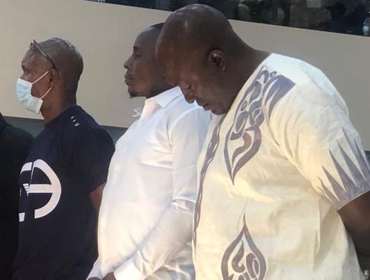 Le commandant Toumba Diakité à la barre