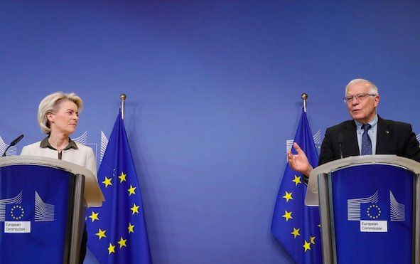 Feature image Ursula von der Leyen Présidente de la Commission européenne et Josep Borrell Fontelles, Vice-président de la Commission européenne