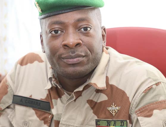 Colonel Amara Camara, ministre Secrétaire Général à la Présidence de la République