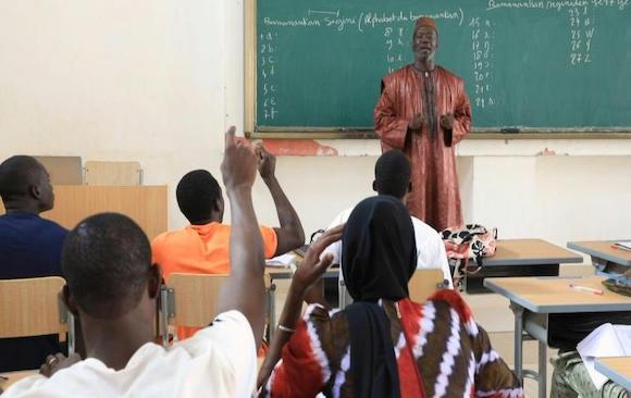Feature image afp-tv_20221117_ace_mli_educationpolitique_32n83fz_fr