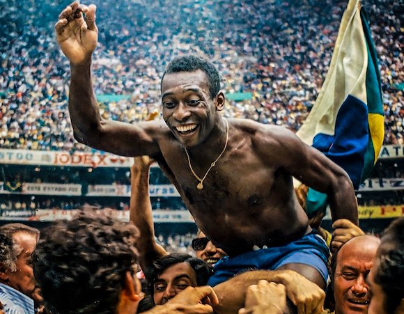 Pelé, de son vrai nom Edson Arantes do Nascimento