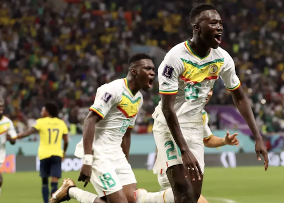 Les joueurs sénégalais célébrant leur qualification pour les huitièmes de finale , crédit Fifa