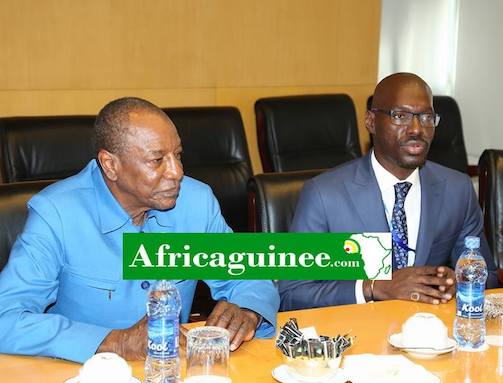 Alpha Condé, l'ancien président guinéen, et Mamadi Seinkoun Kaba, image d'archive