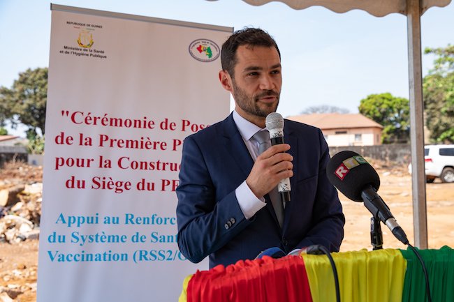 Le Senior Country Manager de GAVI en Guinée, Maris Keller.