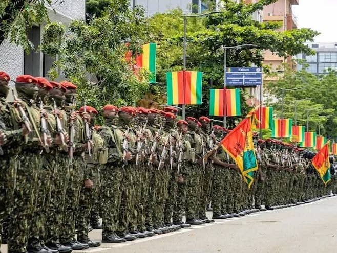 Armée guinéenne : deux officiers promus au grade de colonel à titre ...